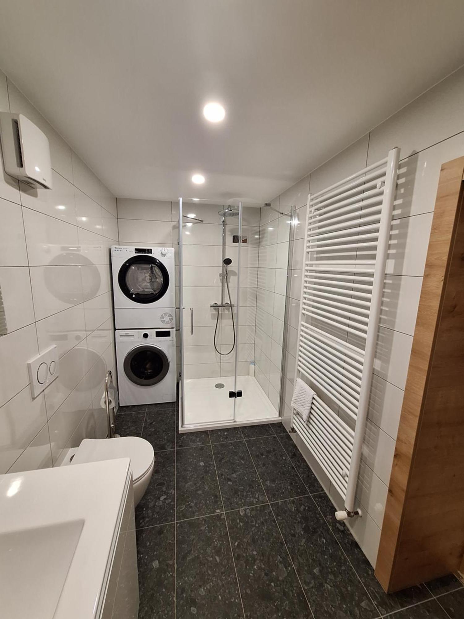 Prenocisca Kralj Komenda Exterior foto